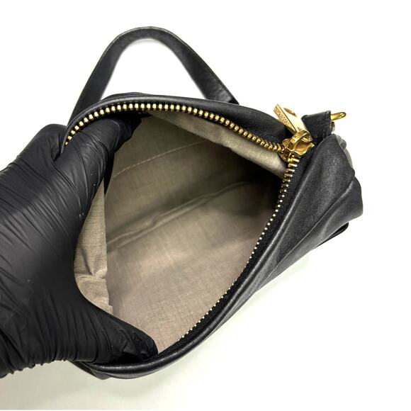 Vintage MARC JACOBS Hobo Style Shoulder Bag From the Resort 2008 Collection - Picture 5 of 8